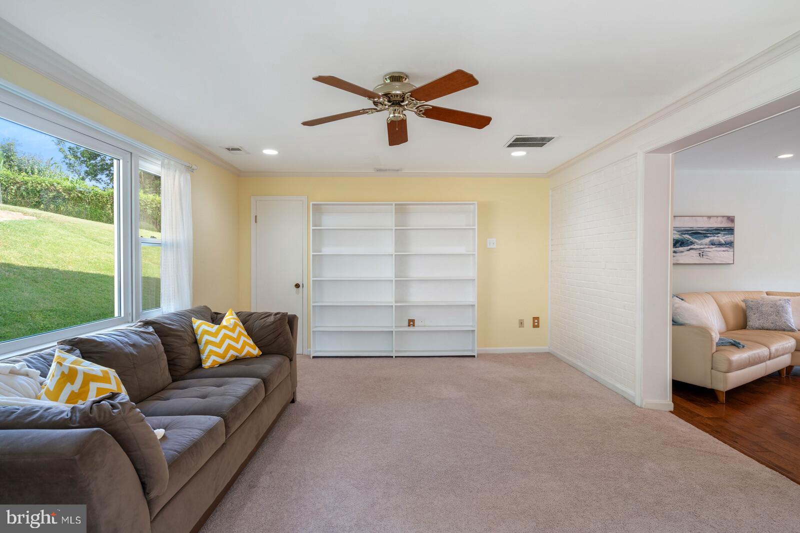 5320 Moultrie Road Springfield, VA 22151 - Photo 22 of 37