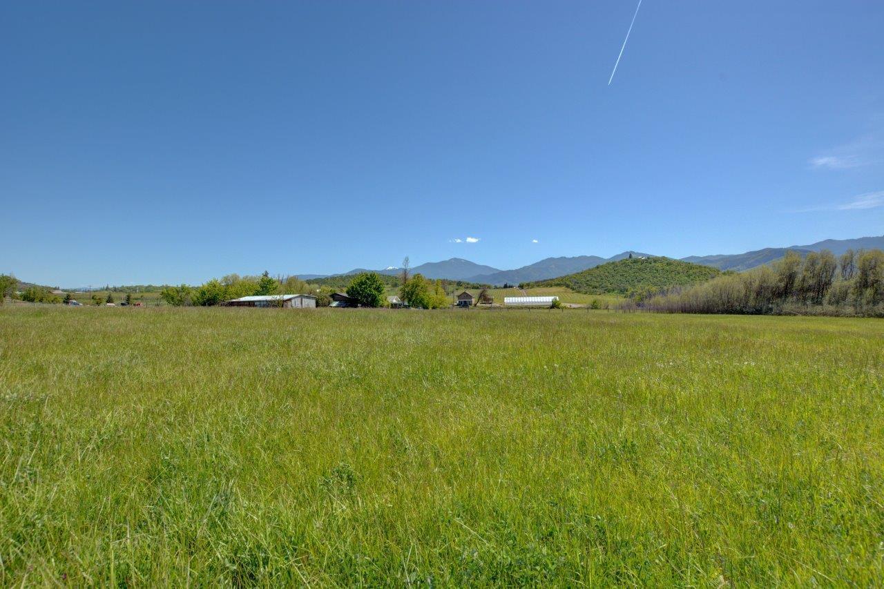 4375 Fern Valley Road Medford, OR 97504 - Photo 48 of 49 47