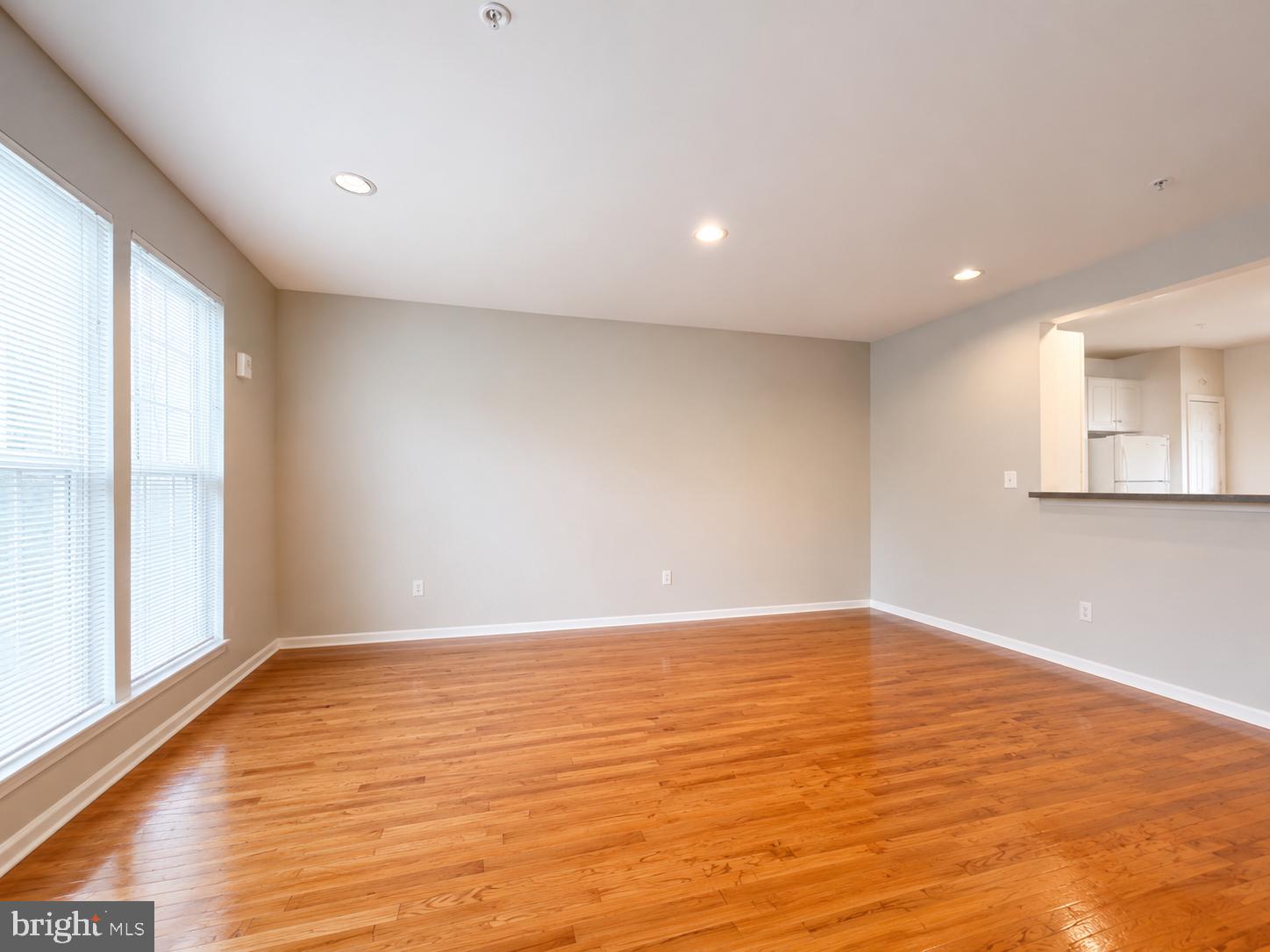 9424 Singleton Place Frederick, MD 21704 - Photo 2 of 33