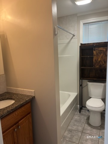 565 Howe Avenue, Unit 1F Shelton, CT 06484 - Photo 18 of 20