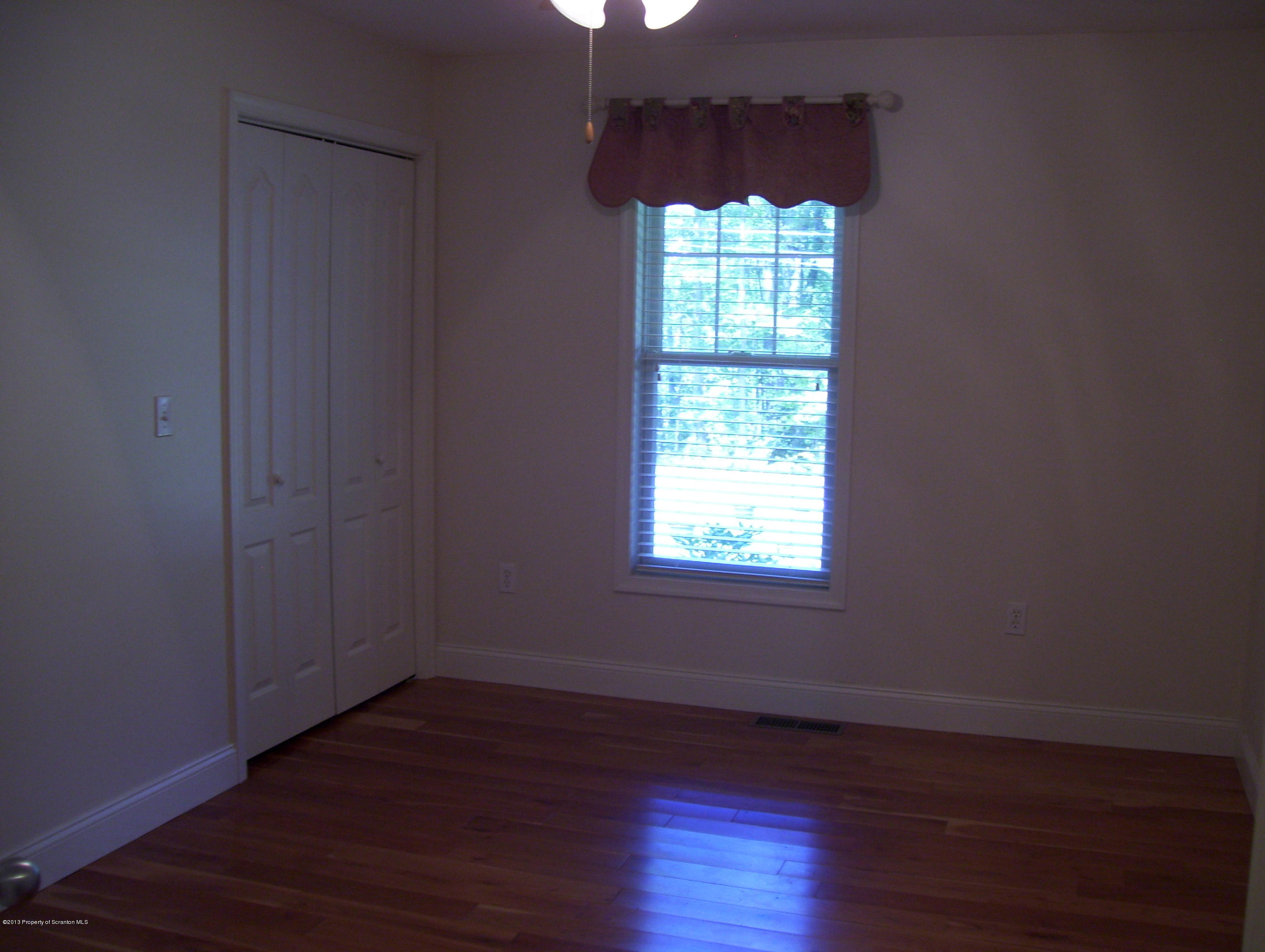 46 Little Lake Road Lake Ariel, PA 18436 - Photo 12 of 13 Gallery Image 12