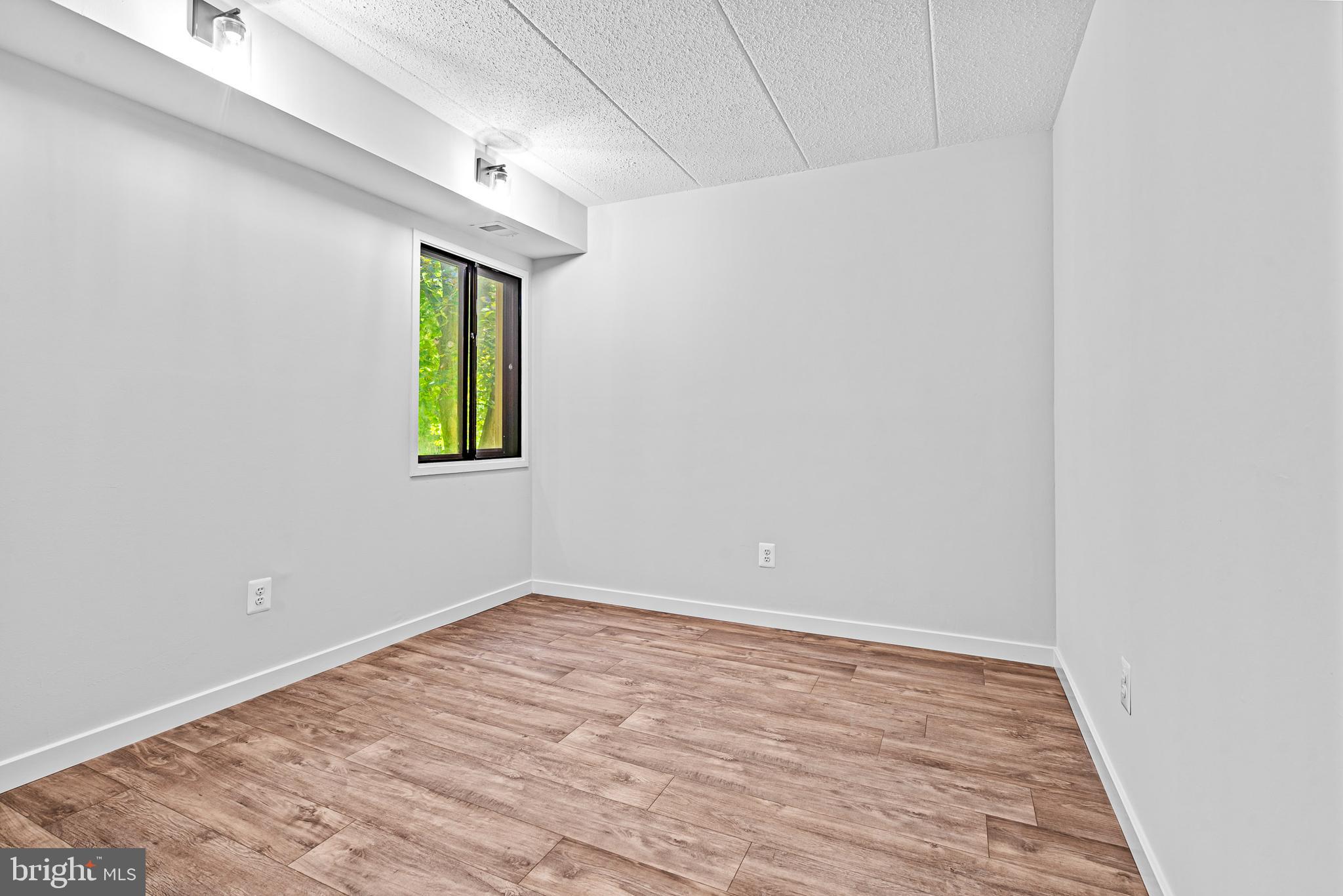 5693 Harpers Farm Road, Unit D Columbia, MD 21044 - Photo 23 of 26 Bed Room 3