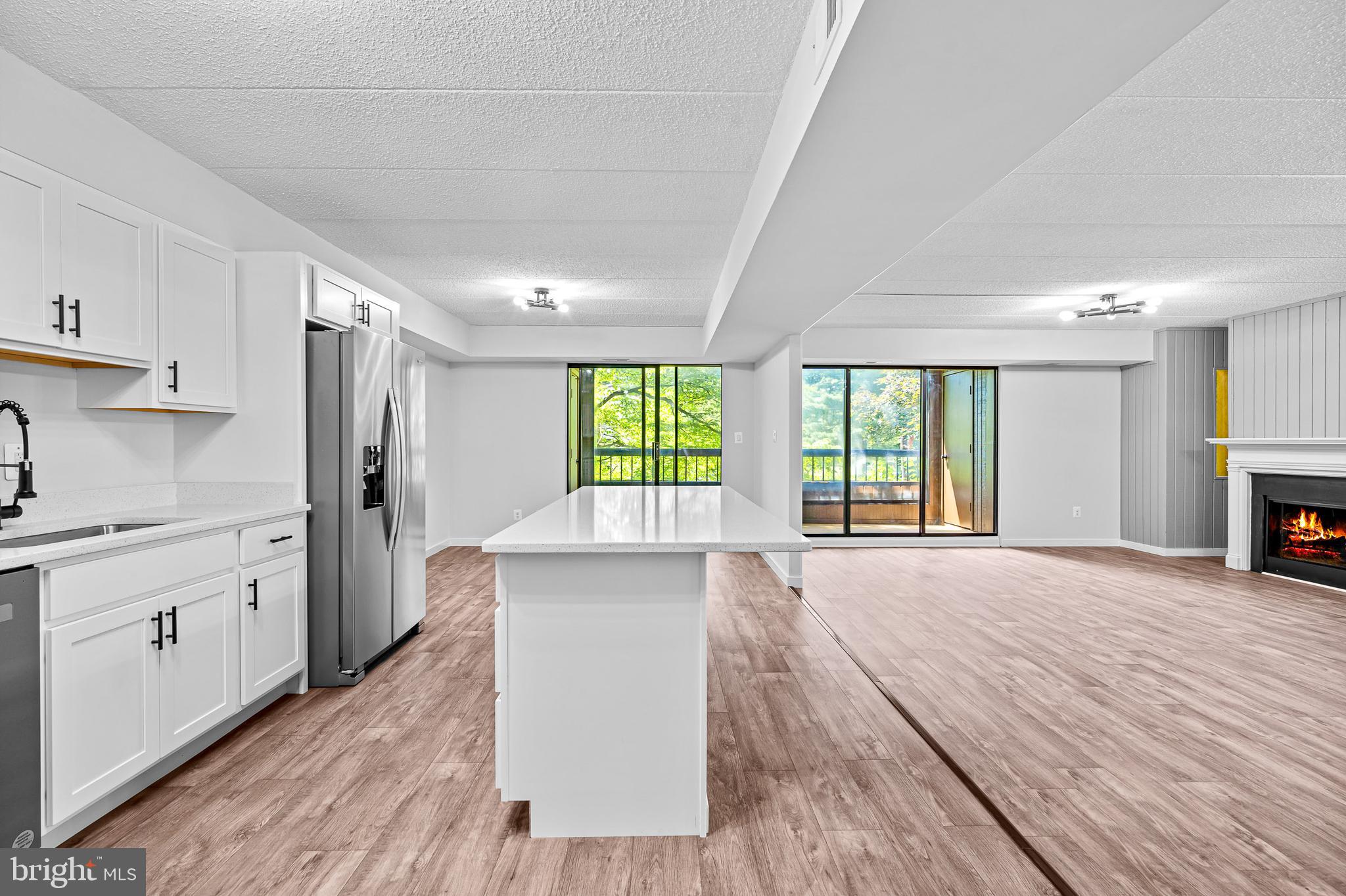 5693 Harpers Farm Road, Unit D Columbia, MD 21044 - Photo 4 of 26 Kitchen