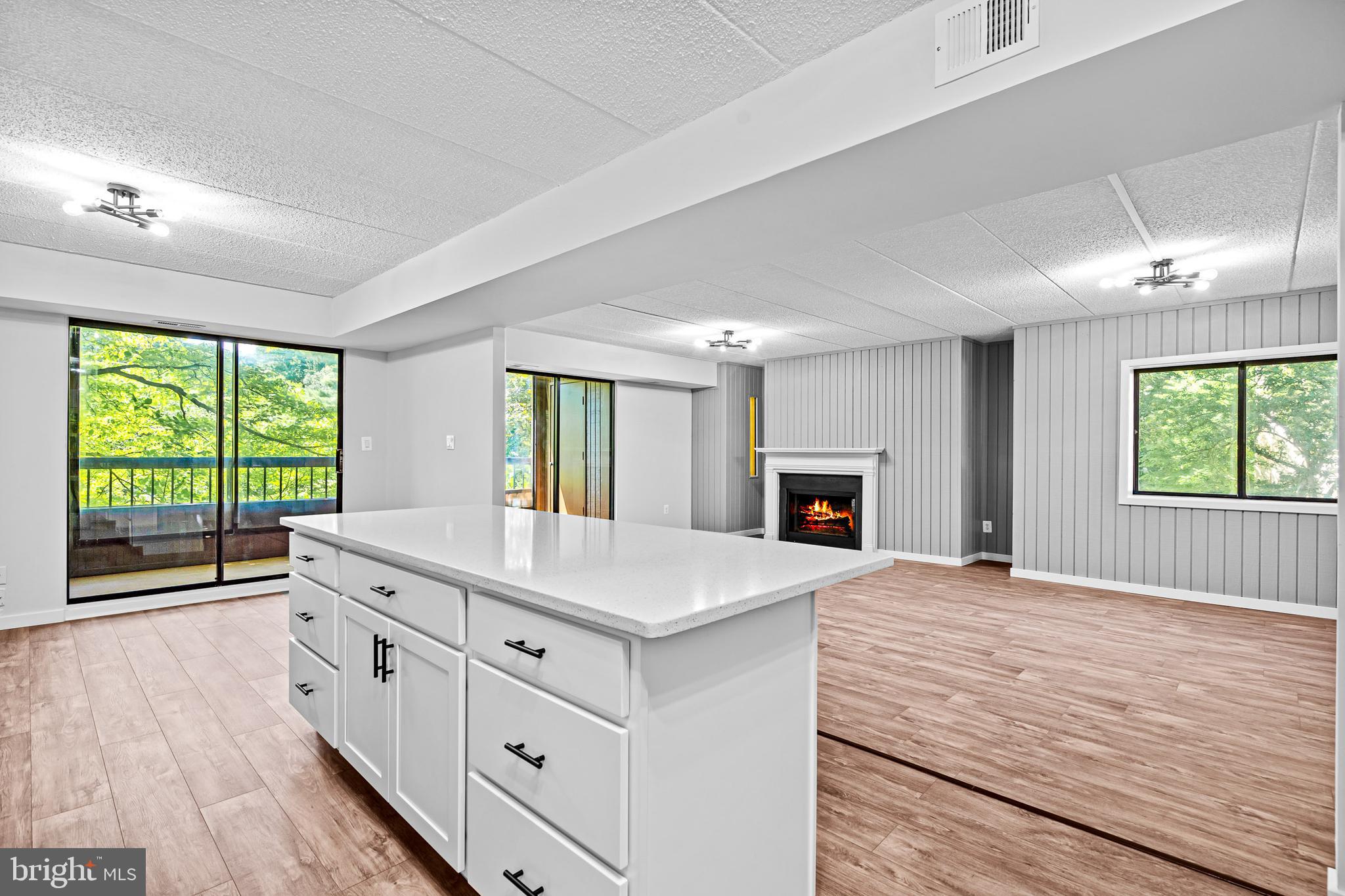 5693 Harpers Farm Road, Unit D Columbia, MD 21044 - Photo 6 of 26 Kitchen