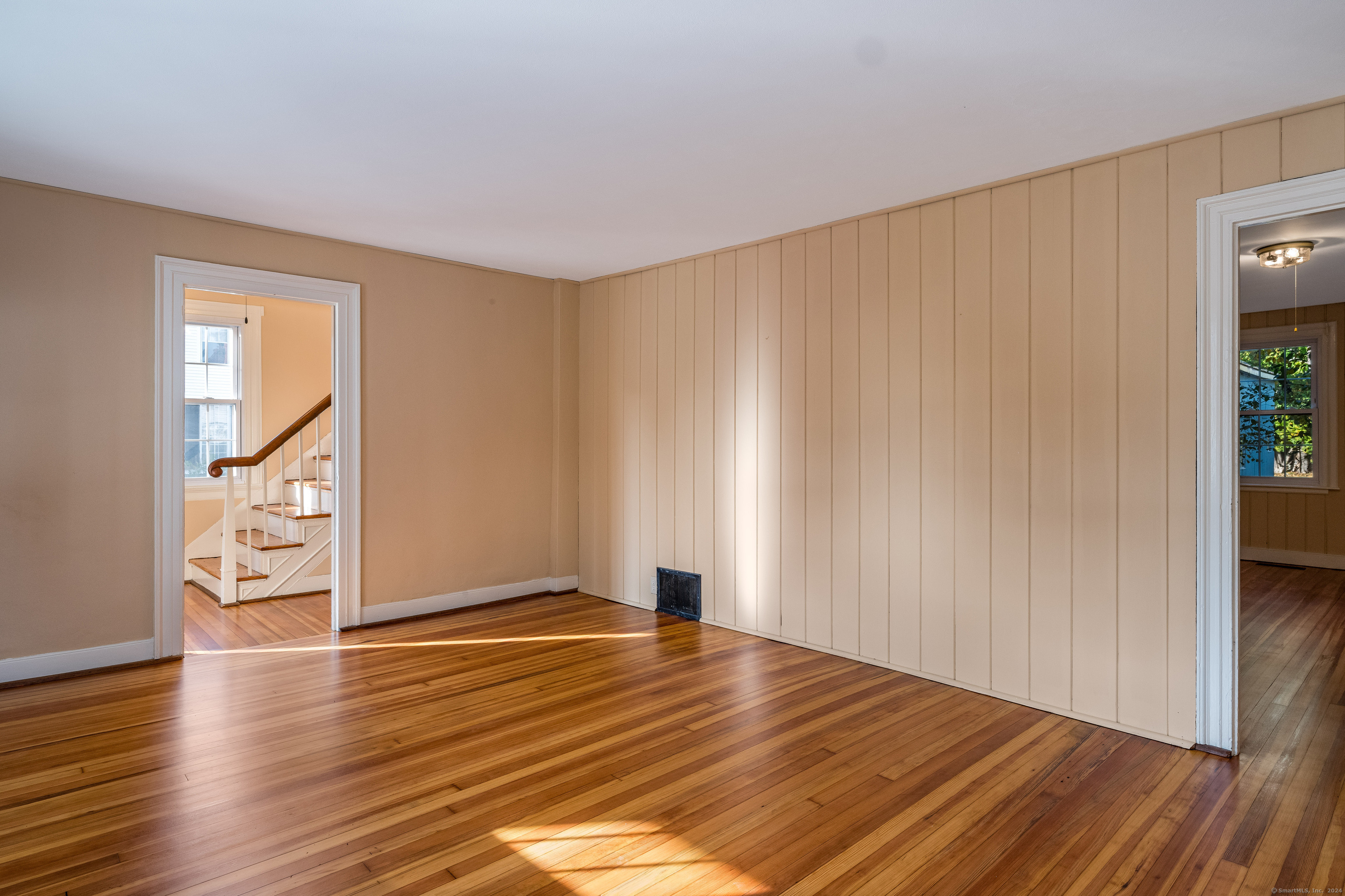97 Commerce Street Clinton, CT 06413 - Photo 9 of 20