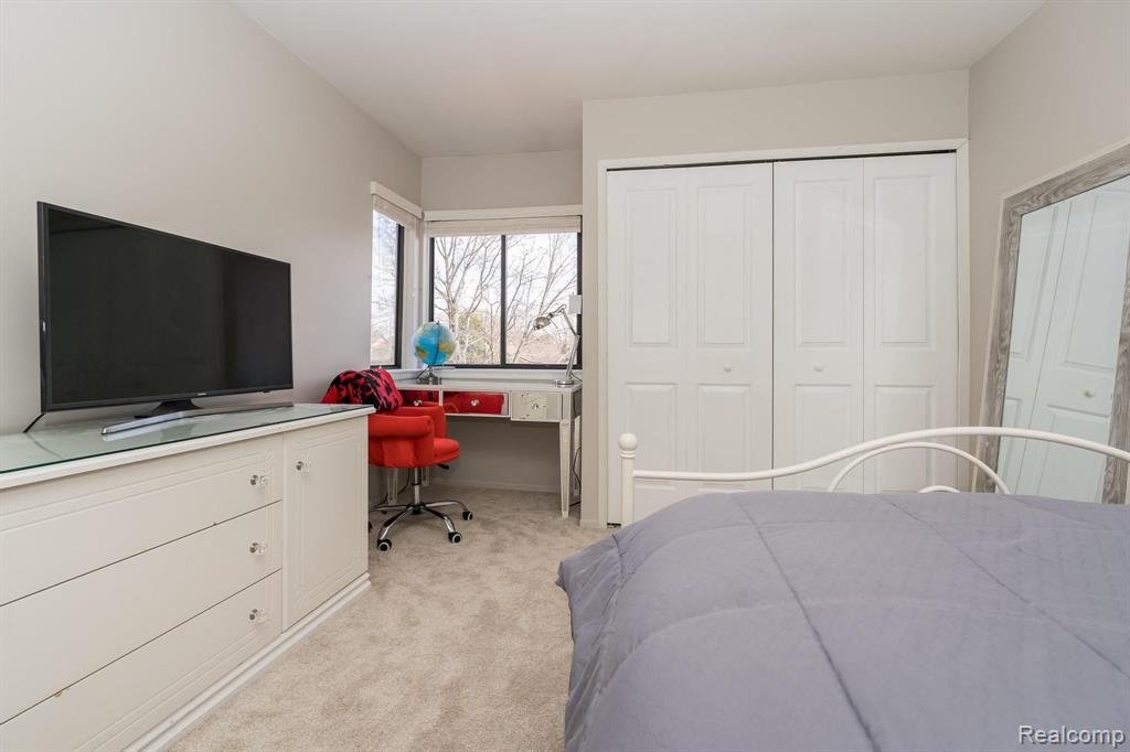 618 Byron Court Rochester Hills, MI 48307 - Photo 26 of 31
