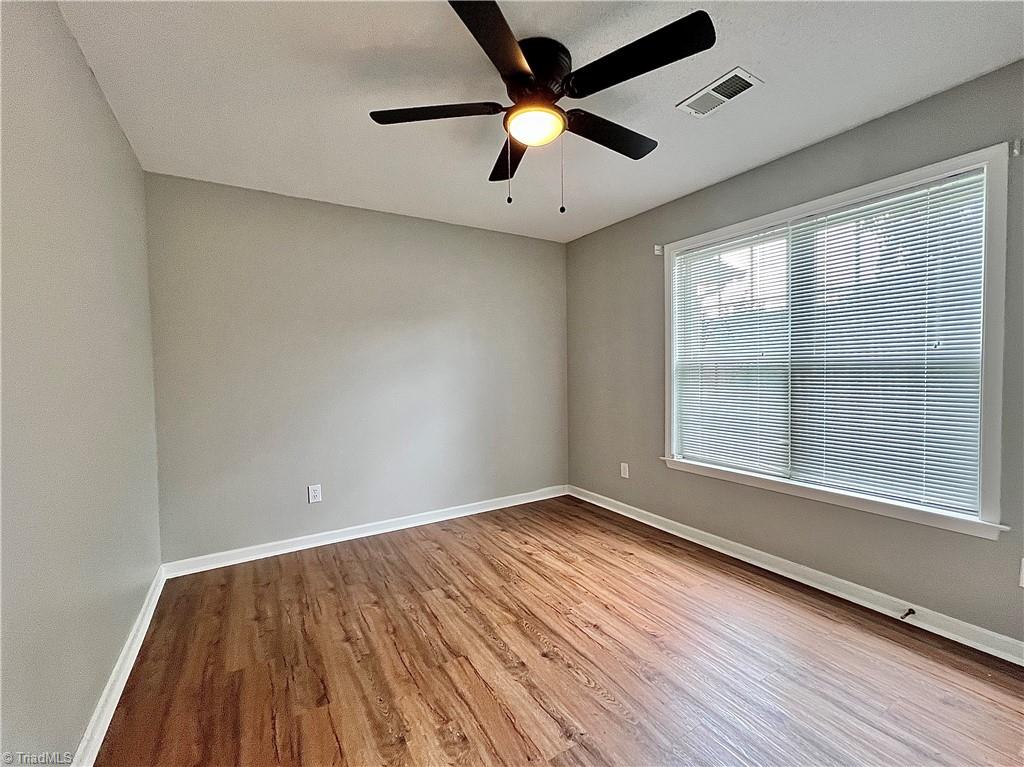 4424 Single Tree Lane High Point, NC 27265 - Photo 6 of 32