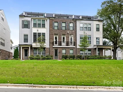 $1,060,000 | 2555 Deacon Avenue, Charlotte, NC 28204