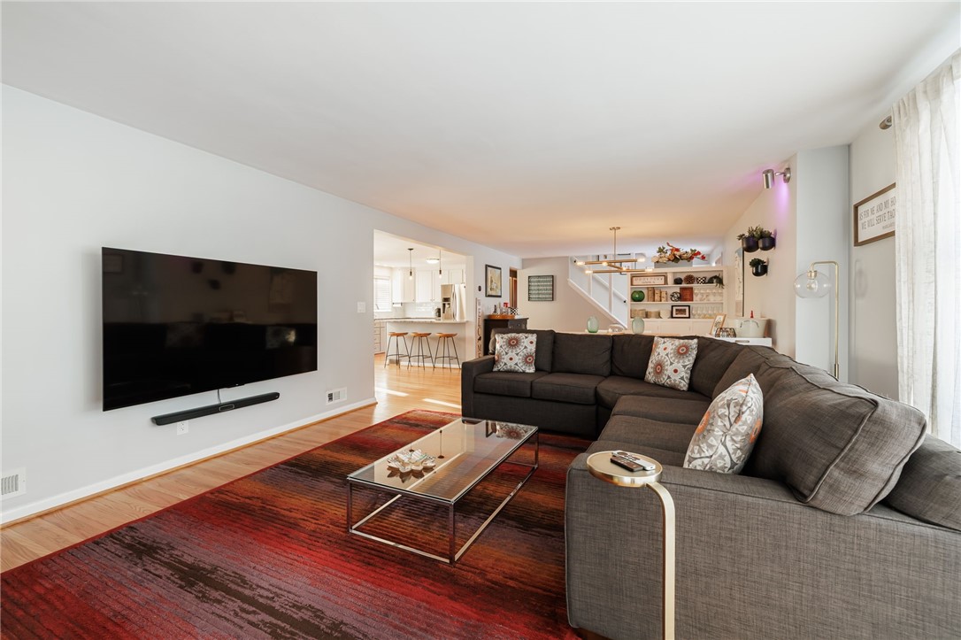 787 Corwin Road Brighton, NY 14610 - Photo 23 of 49