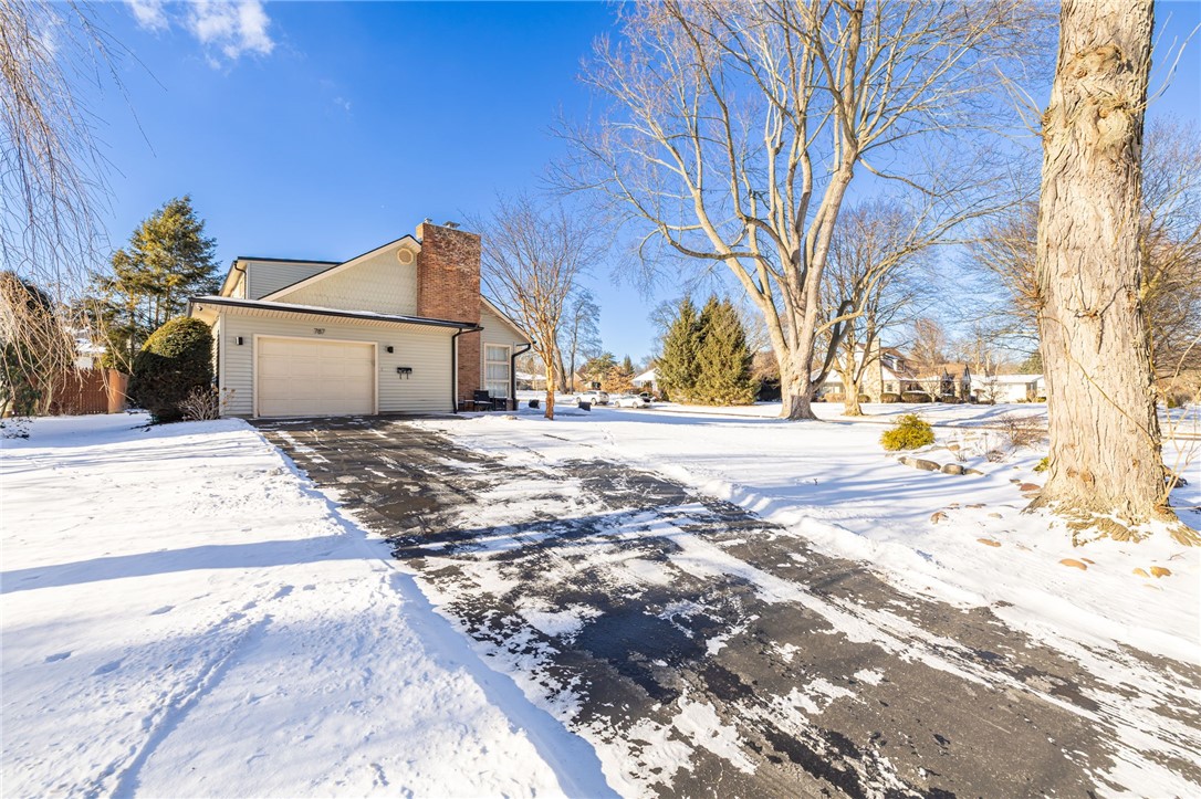 787 Corwin Road Brighton, NY 14610 - Photo 6 of 49