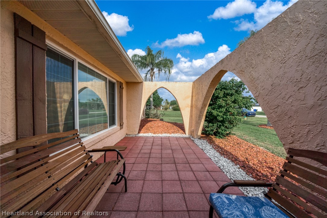 7025 Spring Hill Road Sebring, FL 33876 - Photo 4 of 30 Gallery Image 4