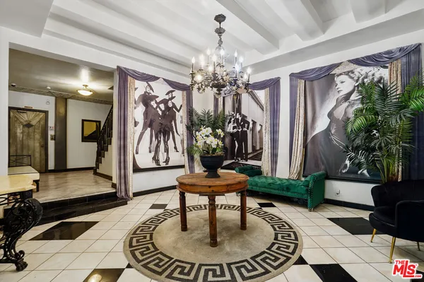 $3,695 | 1314 North Hayworth Avenue, Unit 303, West Hollywood, CA 90046