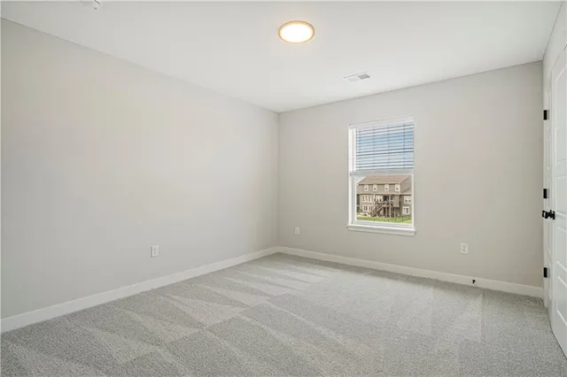 $479,950 | 409 Woodview Drive, Raymore, MO 64083