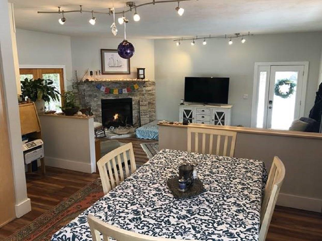 10671 Center Road Traverse City, MI 49686 - Photo 3 of 4 1888681-2.JPG