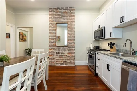 $815,000 | 1425-27 Royal Street, New Orleans, LA 70116
