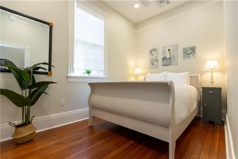 $815,000 | 1425-27 Royal Street, New Orleans, LA 70116