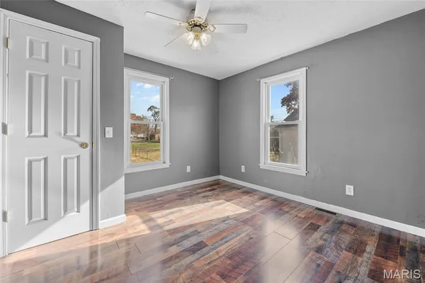 $85,000 | 210 Poag Avenue, South Roxana, IL 62087