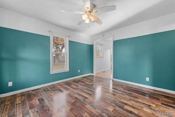 $85,000 | 210 Poag Avenue, South Roxana, IL 62087