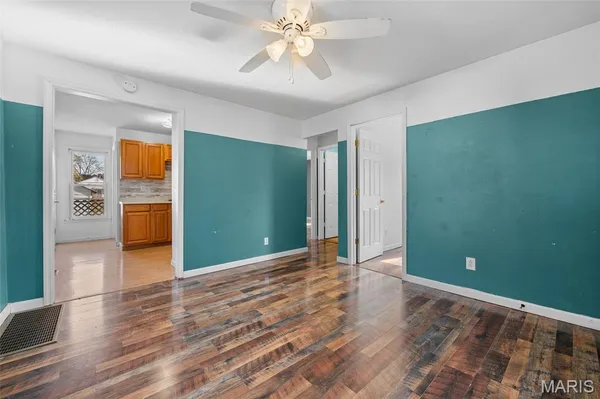 $85,000 | 210 Poag Avenue, South Roxana, IL 62087