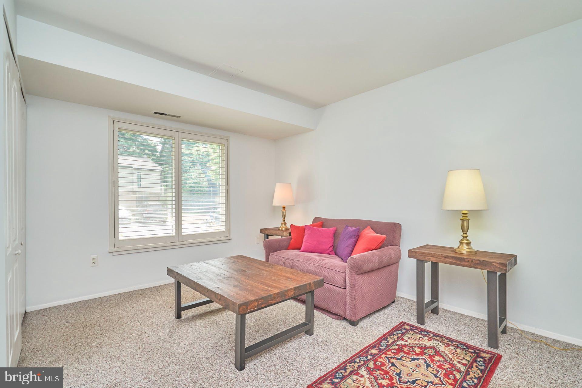1760 Ivy Oak Square, Unit 35 Reston, VA 20190 - Photo 4 of 55 Gallery Image 4