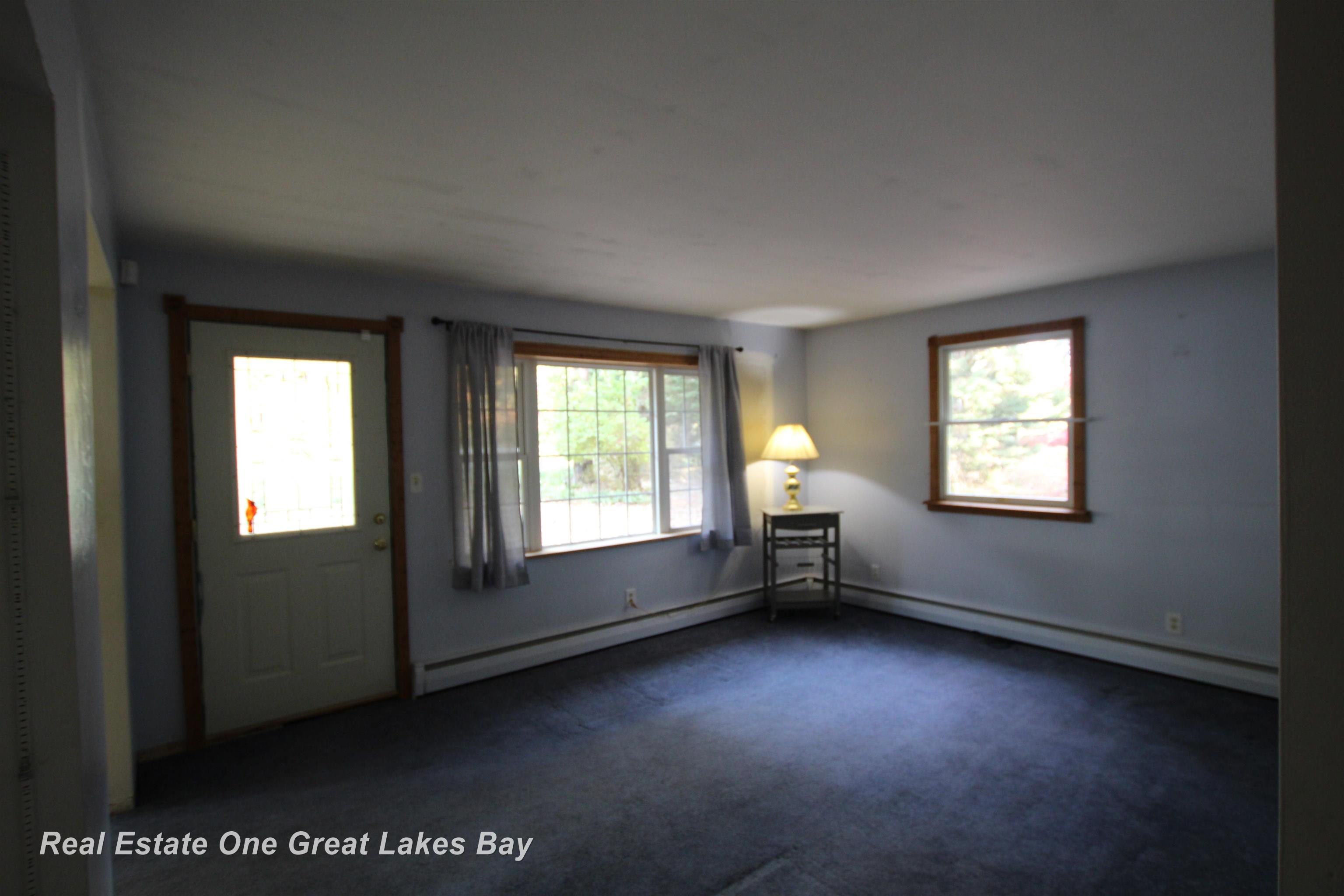 5170 North Shore Road Pinconning, MI 48650 - Photo 18 of 27