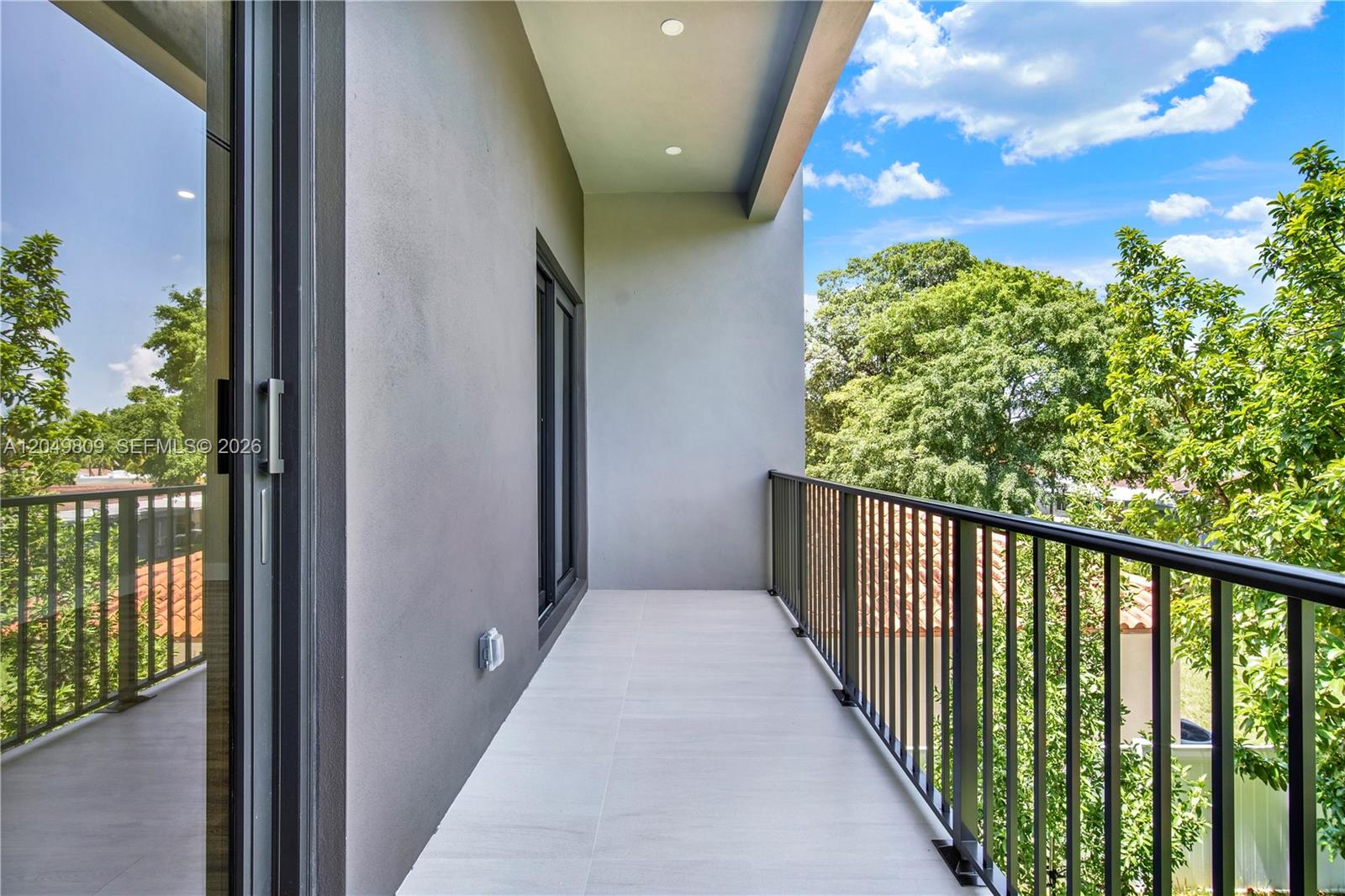 2889 Southwest 35th Avenue, Unit 2887 Miami, FL 33133 - Photo 37 of 62