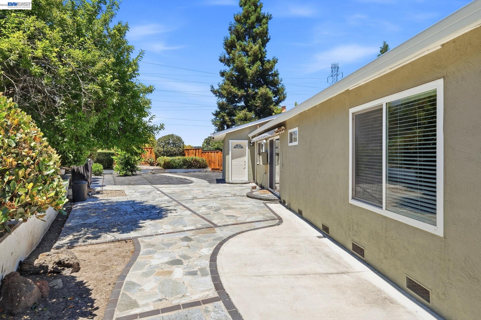 325 Goshen Court San Ramon, CA 94583 - Photo 33 of 41