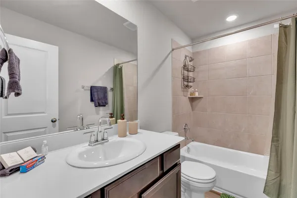 $2,900 | 6401 Night Chinook Drive, Buda, TX 78610