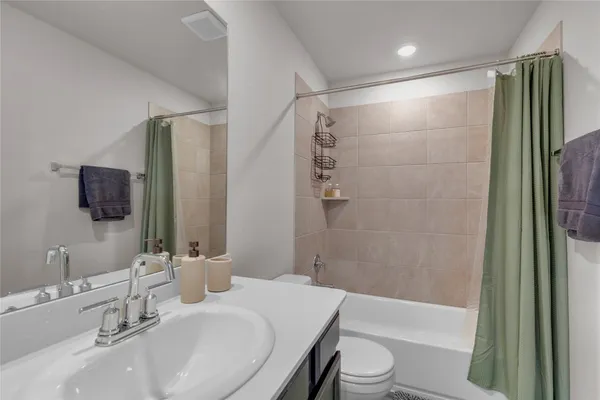 $2,900 | 6401 Night Chinook Drive, Buda, TX 78610