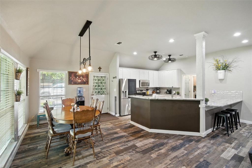 210 Saddle Club Road Weatherford, TX 76088 - Photo 13 of 40