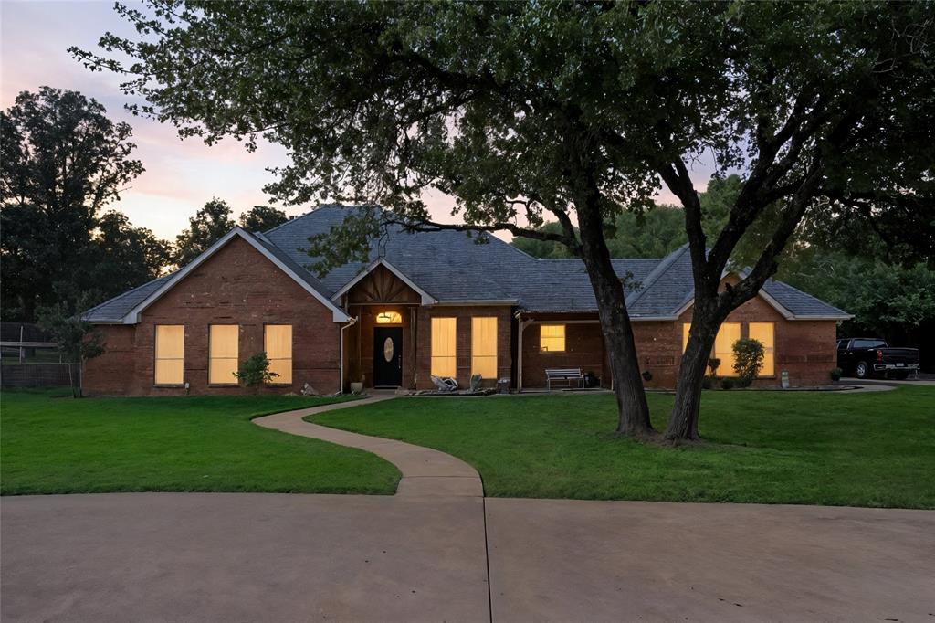 210 Saddle Club Road Weatherford, TX 76088 - Photo 2 of 40