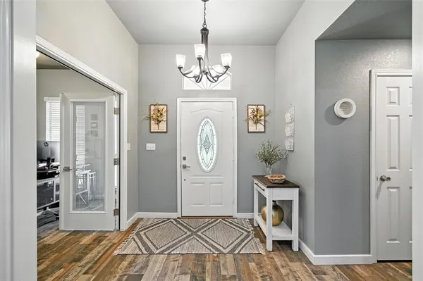 $699,000 | 210 Saddle Club Road, Weatherford, TX 76088