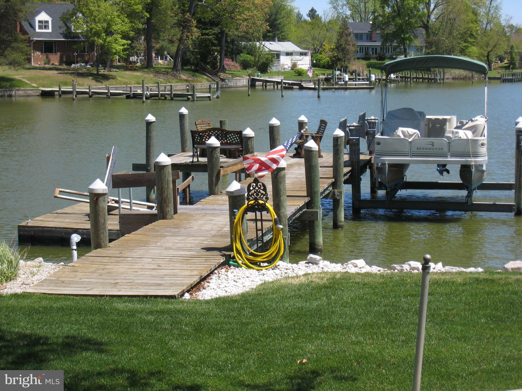 730 Holly Road Baltimore, MD 21221 - Photo 6 of 30 Exterior (Front)