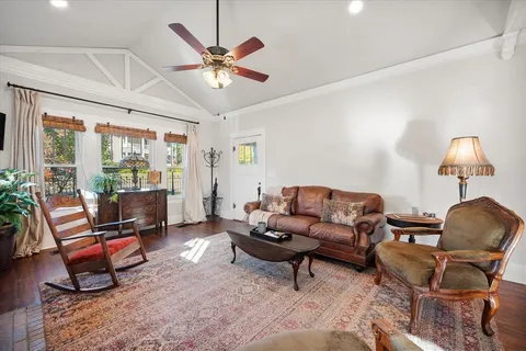 $449,900 | 407 West Columbia Street, Weatherford, TX 76086