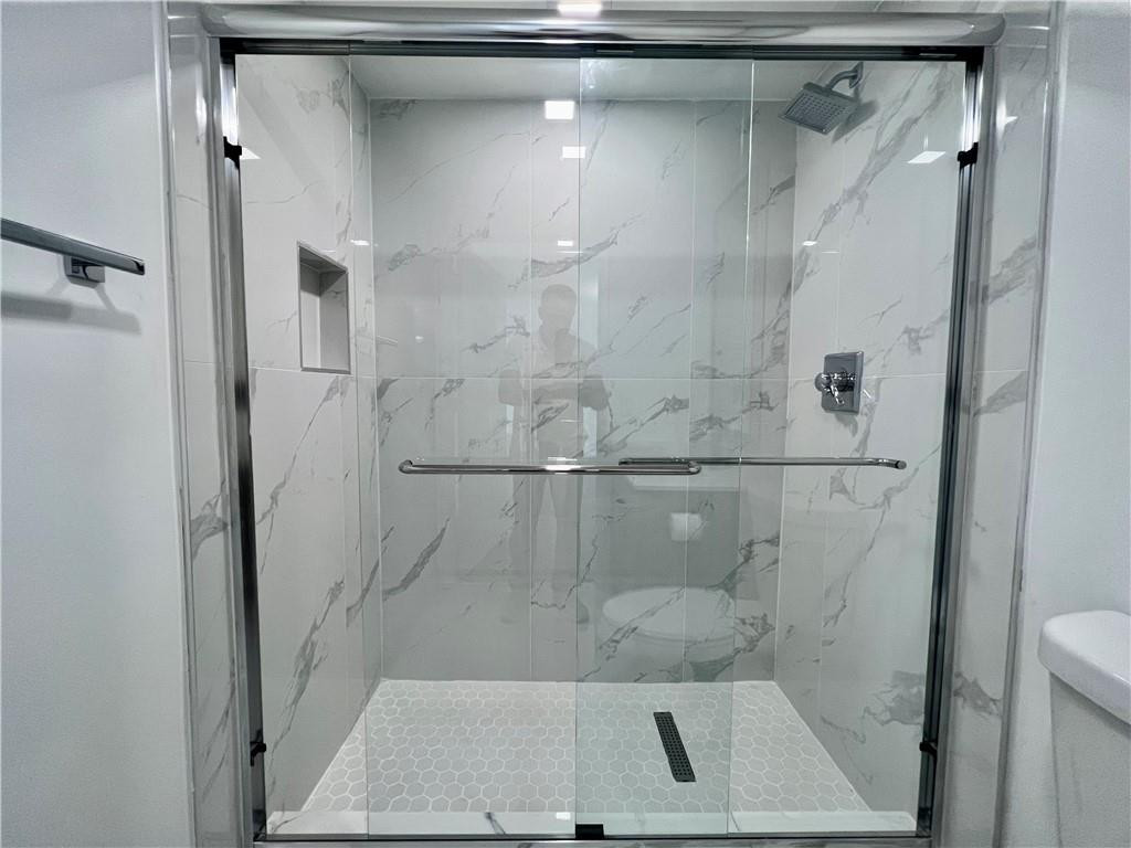 110 Southwest 12th Street, Unit 907 Miami, FL 33130 - Photo 7 of 18 Photo 7