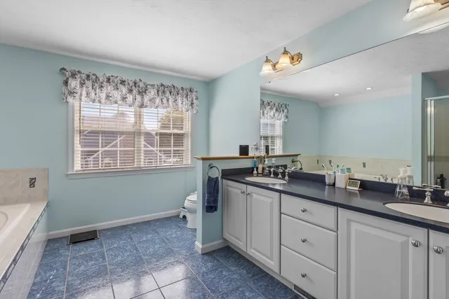 $1,159,000 | 36 Whitetail Way, Littleton, MA 01460