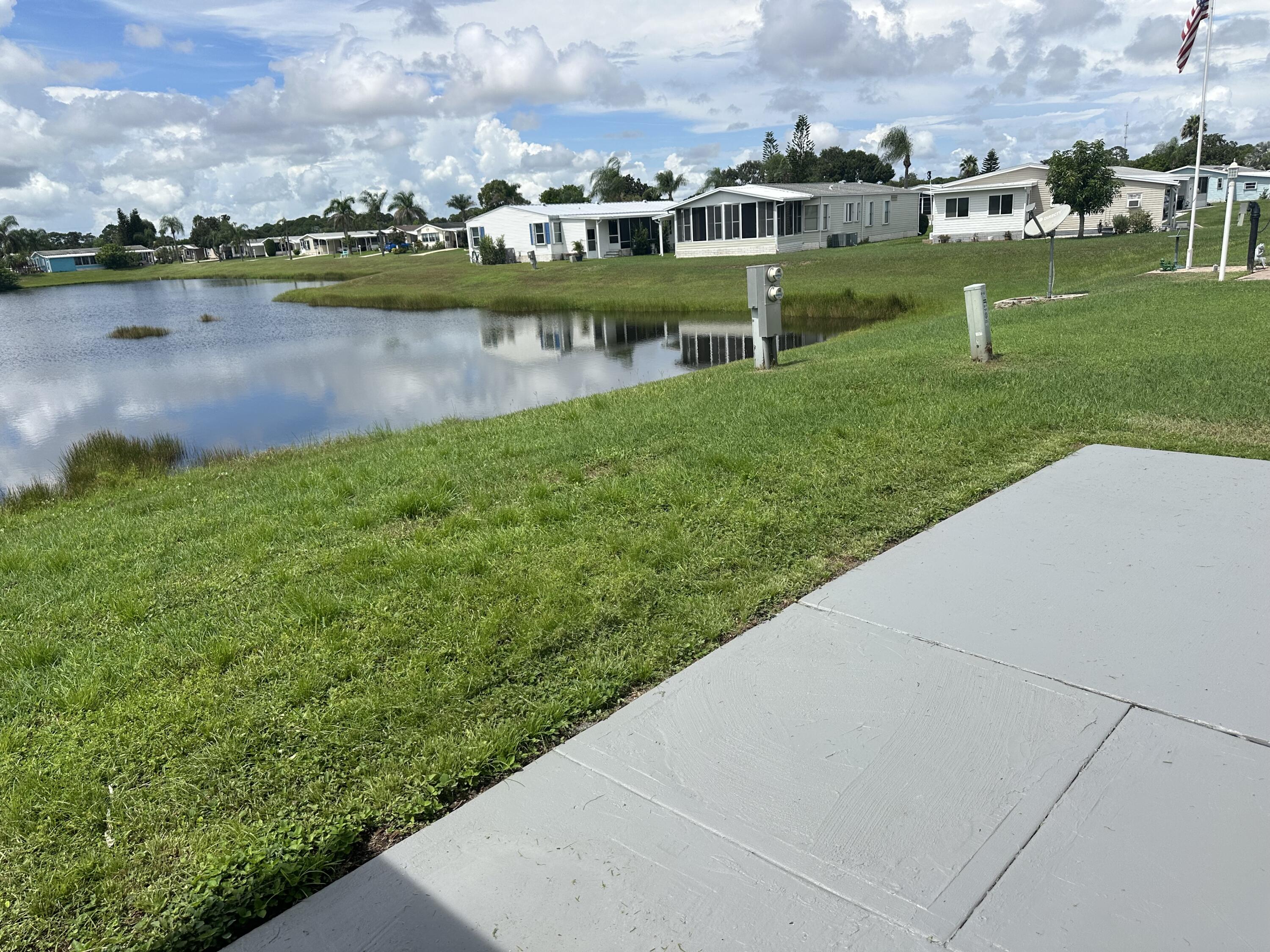 487 Thames Bluff Ridge, Unit D26 Fort Pierce, FL 34982 - Photo 20 of 22 IMG_0036