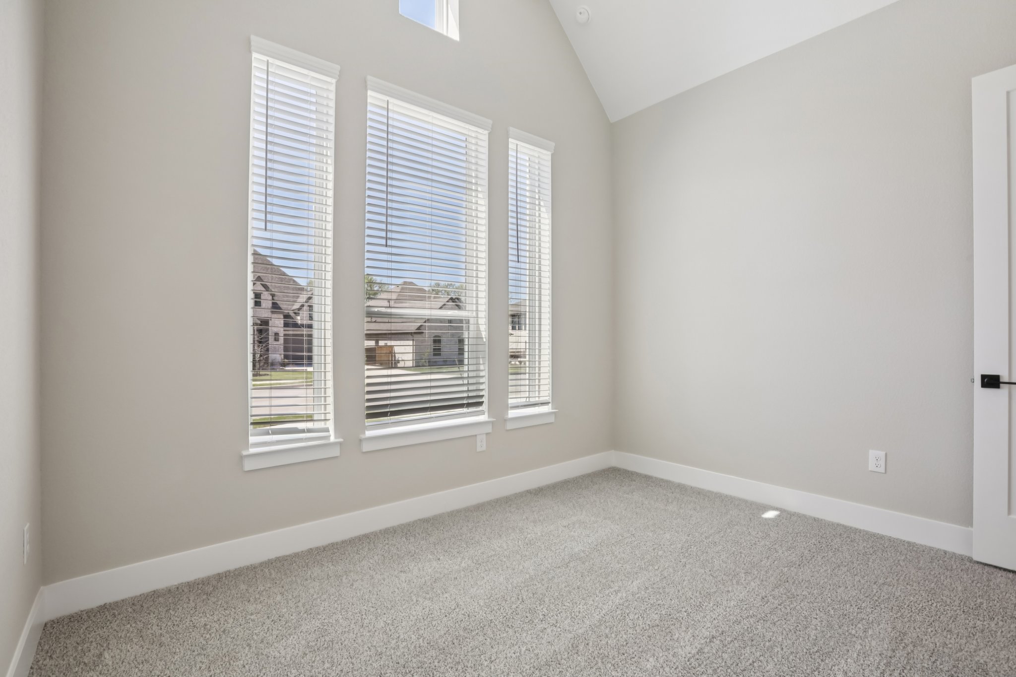 110 Seaside Sparrow Way Kyle, TX 78640 - Photo 20 of 35 MOVE IN READY!