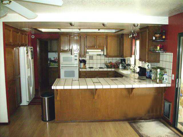 1139 South Grade Road Alpine, CA 91901 - Photo 6 of 25 Kitchern with modern appliances