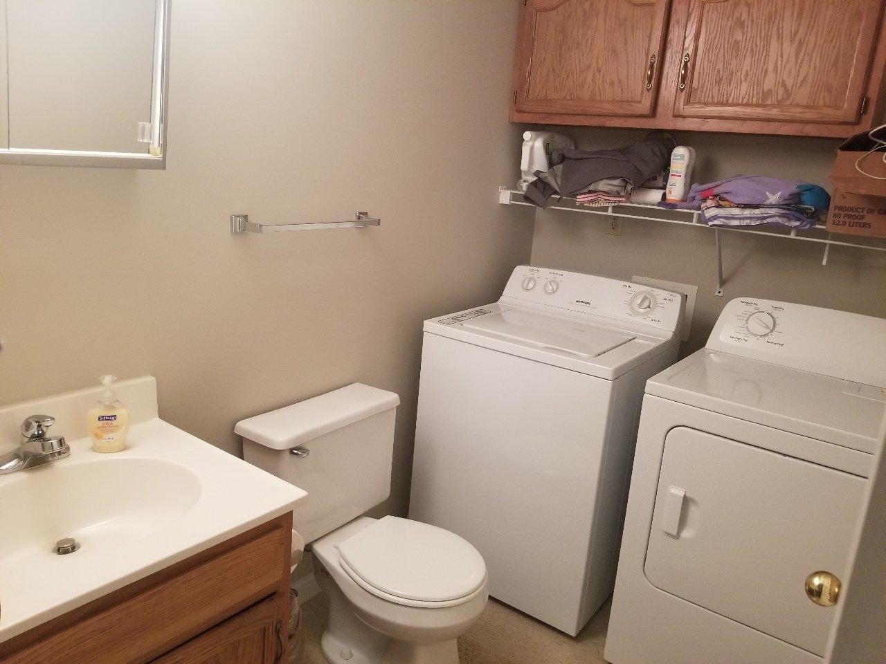 1521 West Emory Road Powell, TN 37849 - Photo 8 of 10 Gallery Image 8