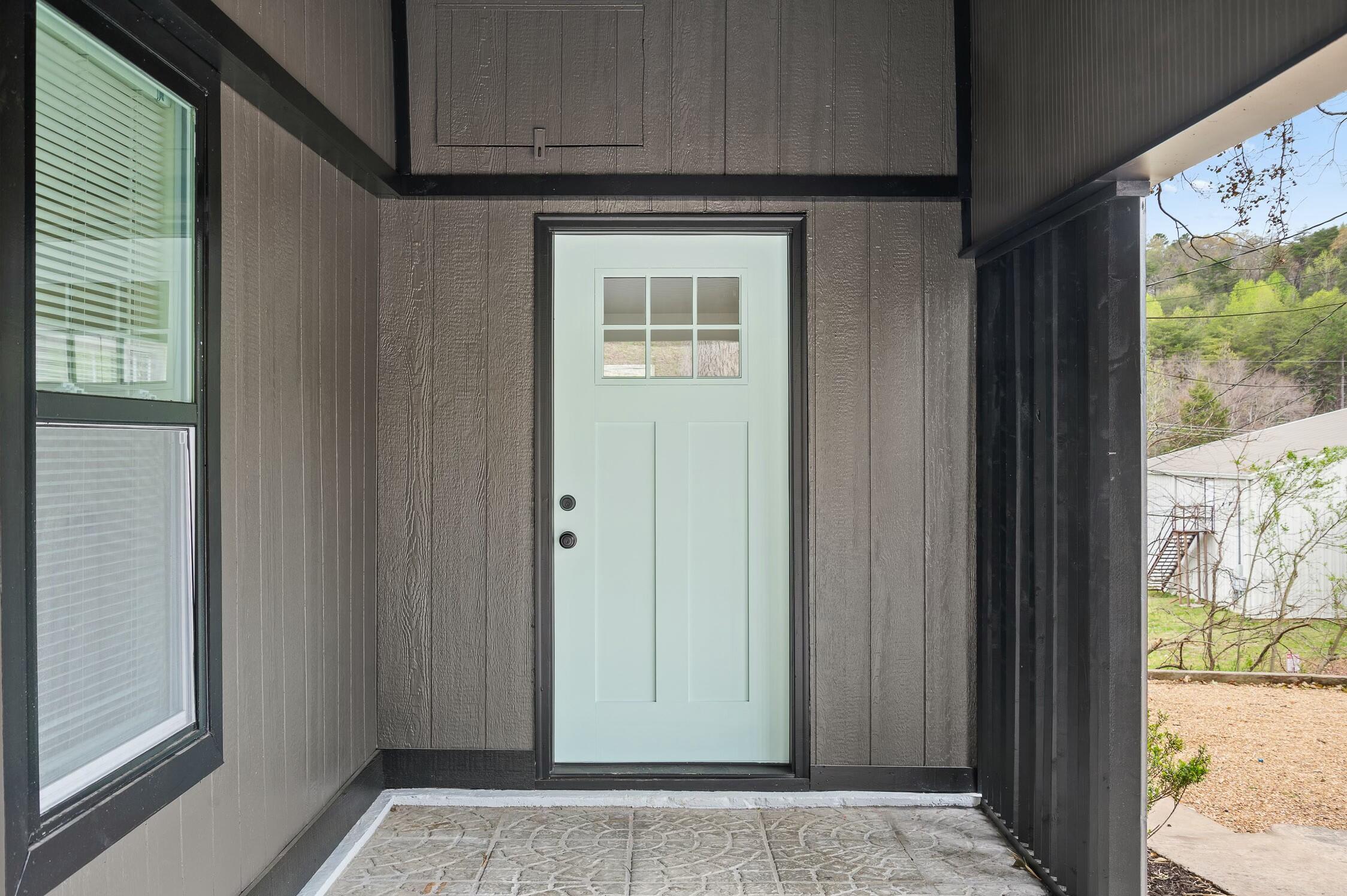 9834 West Ridge Trail Road Soddy Daisy, TN 37379 - Photo 4 of 25 Front Door
