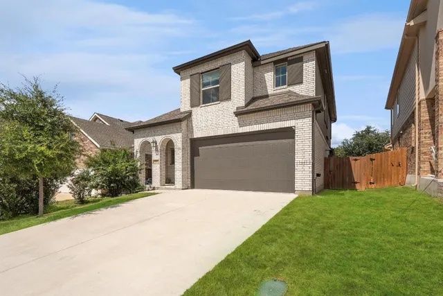 $2,300 | 8215 Prairie Rye Drive, Lago Vista, TX 78645