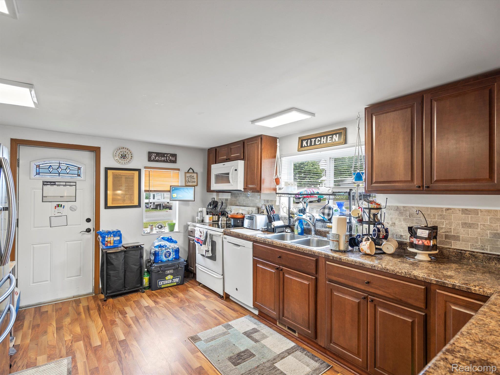 10196 Hegel Road Goodrich, MI 48438 - Photo 11 of 18 Gallery Image 11
