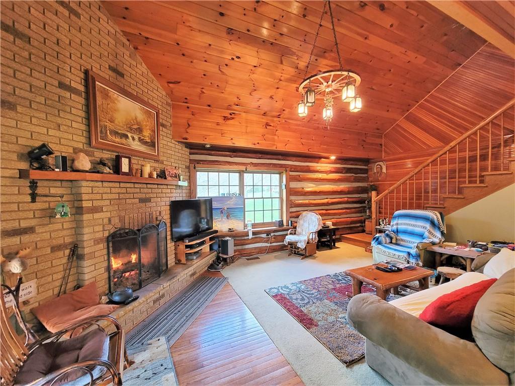 391 Carbon Center Road Butler, PA 16002 - Photo 4 of 20 Gallery Image 4