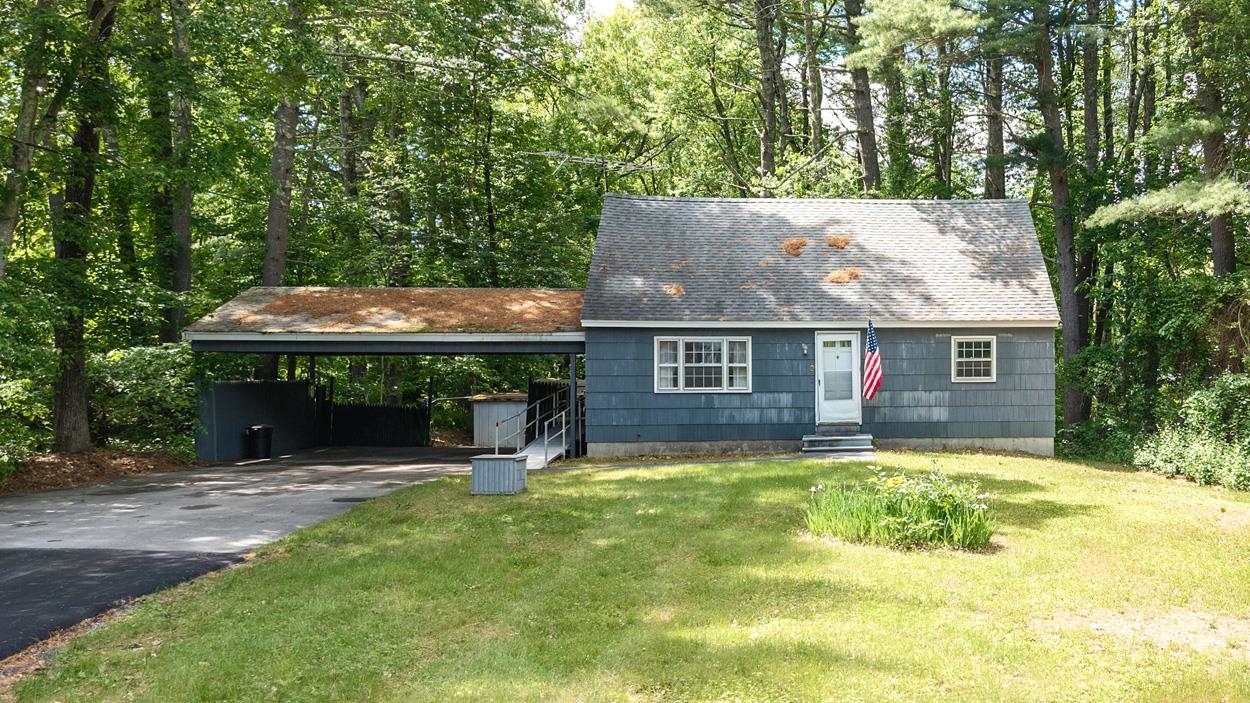 3 Madison Avenue Pelham, NH 03076 - Photo 39 of 42