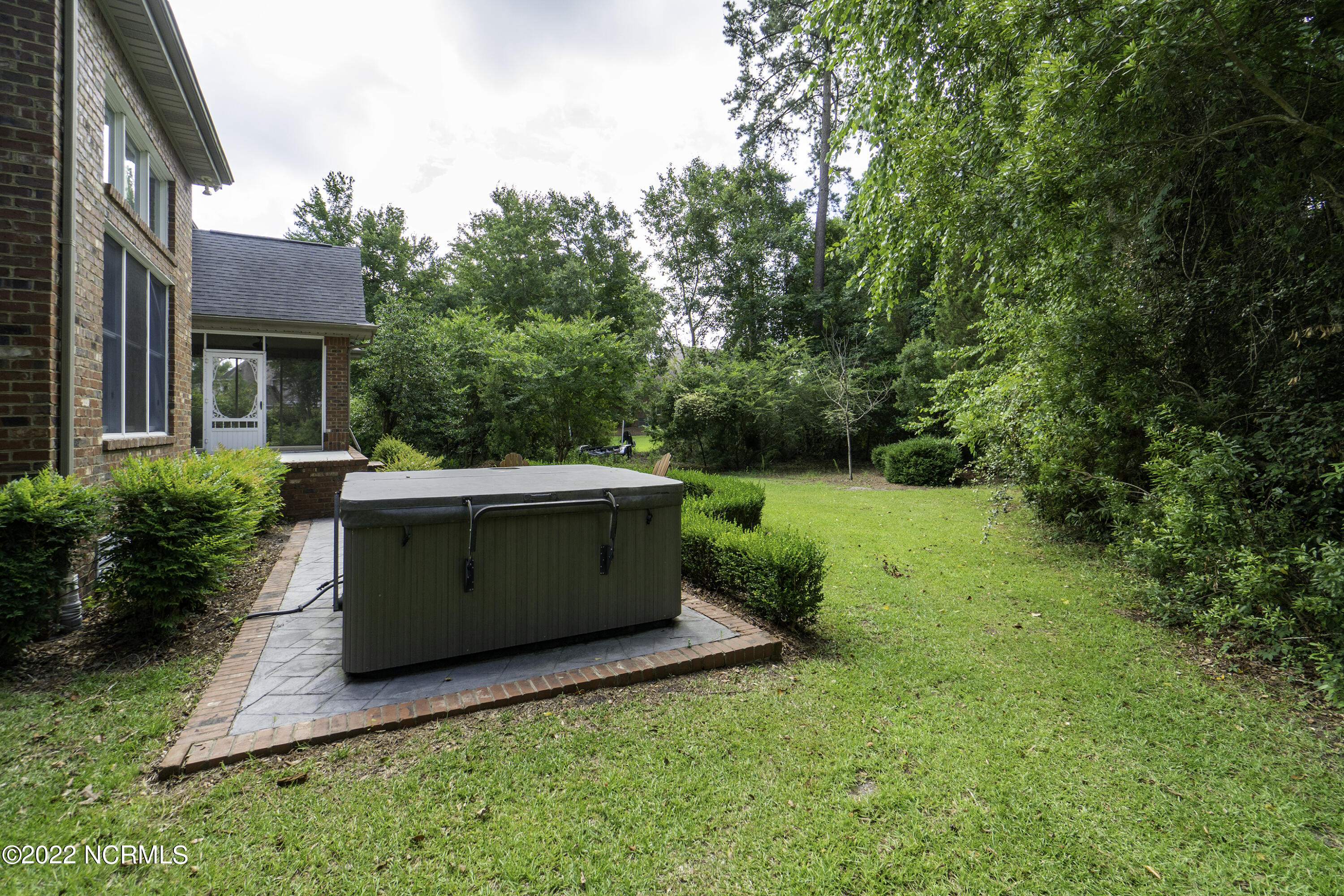185 Hawks Pond Road New Bern, NC 28562 - Photo 54 of 62 Hot Tub