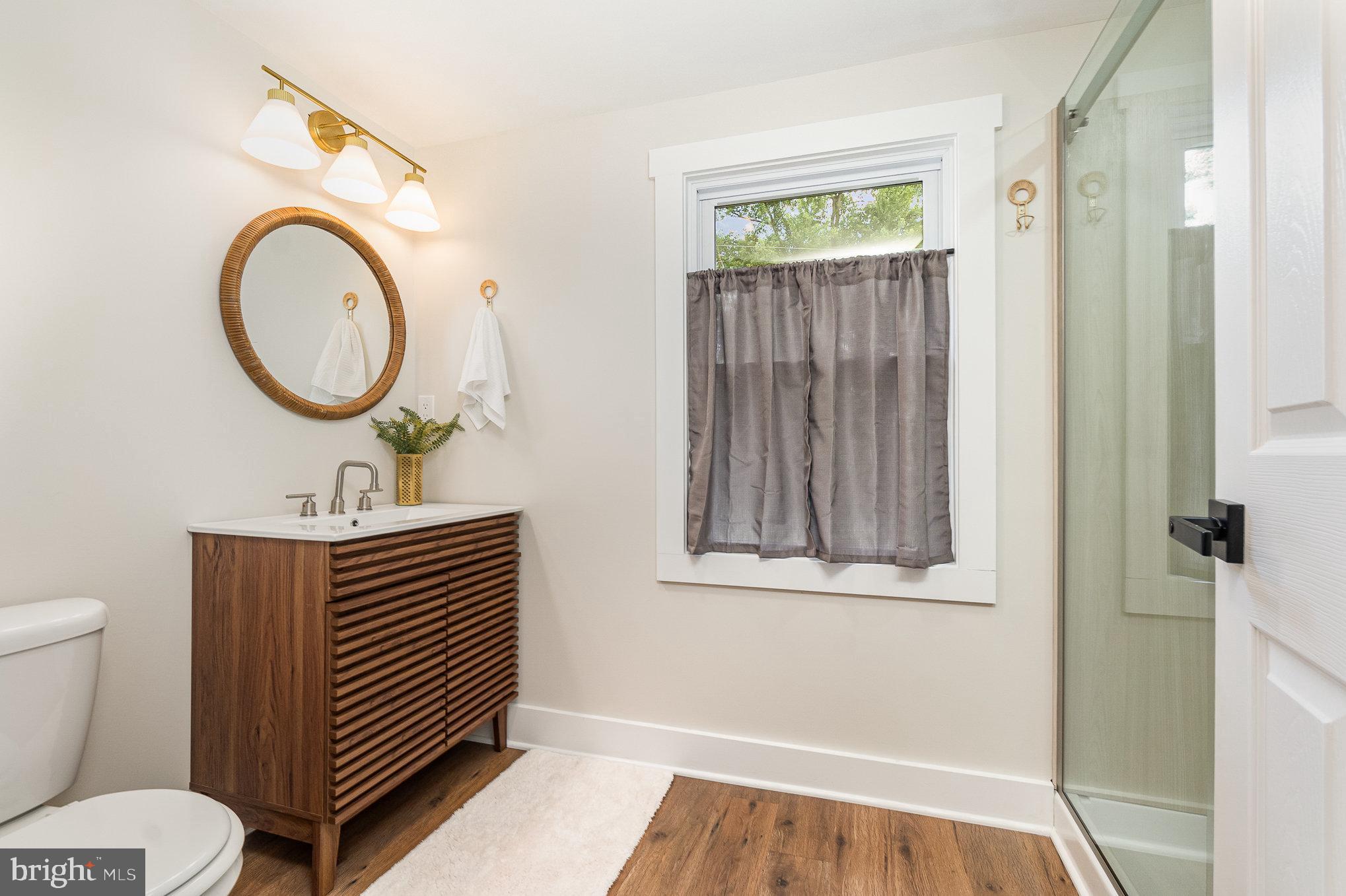 1702 High Point Road Forest Hill, MD 21050 - Photo 19 of 40 Sleek and modern design