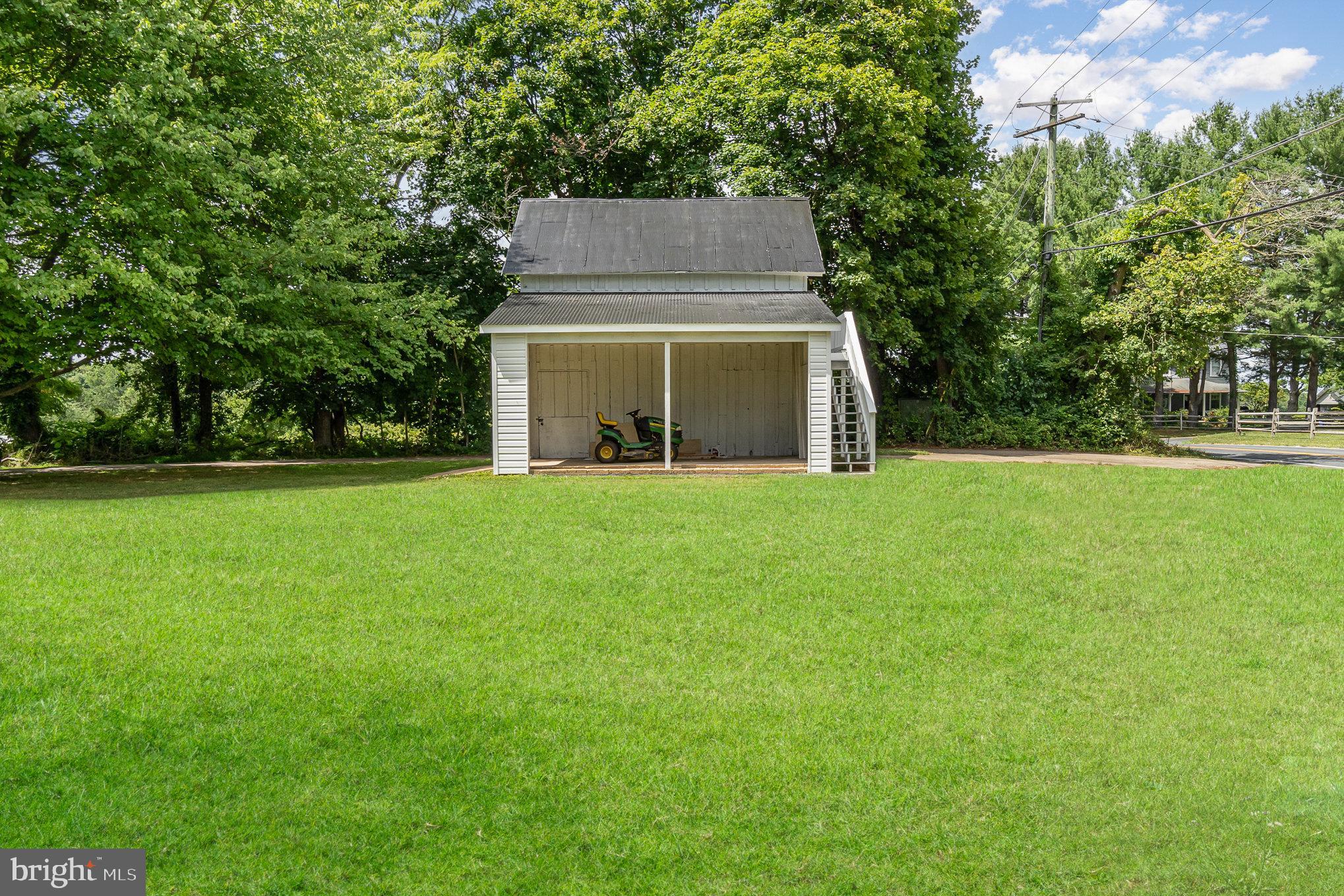 1702 High Point Road Forest Hill, MD 21050 - Photo 33 of 40 Yard perfect for gardening or chickens!