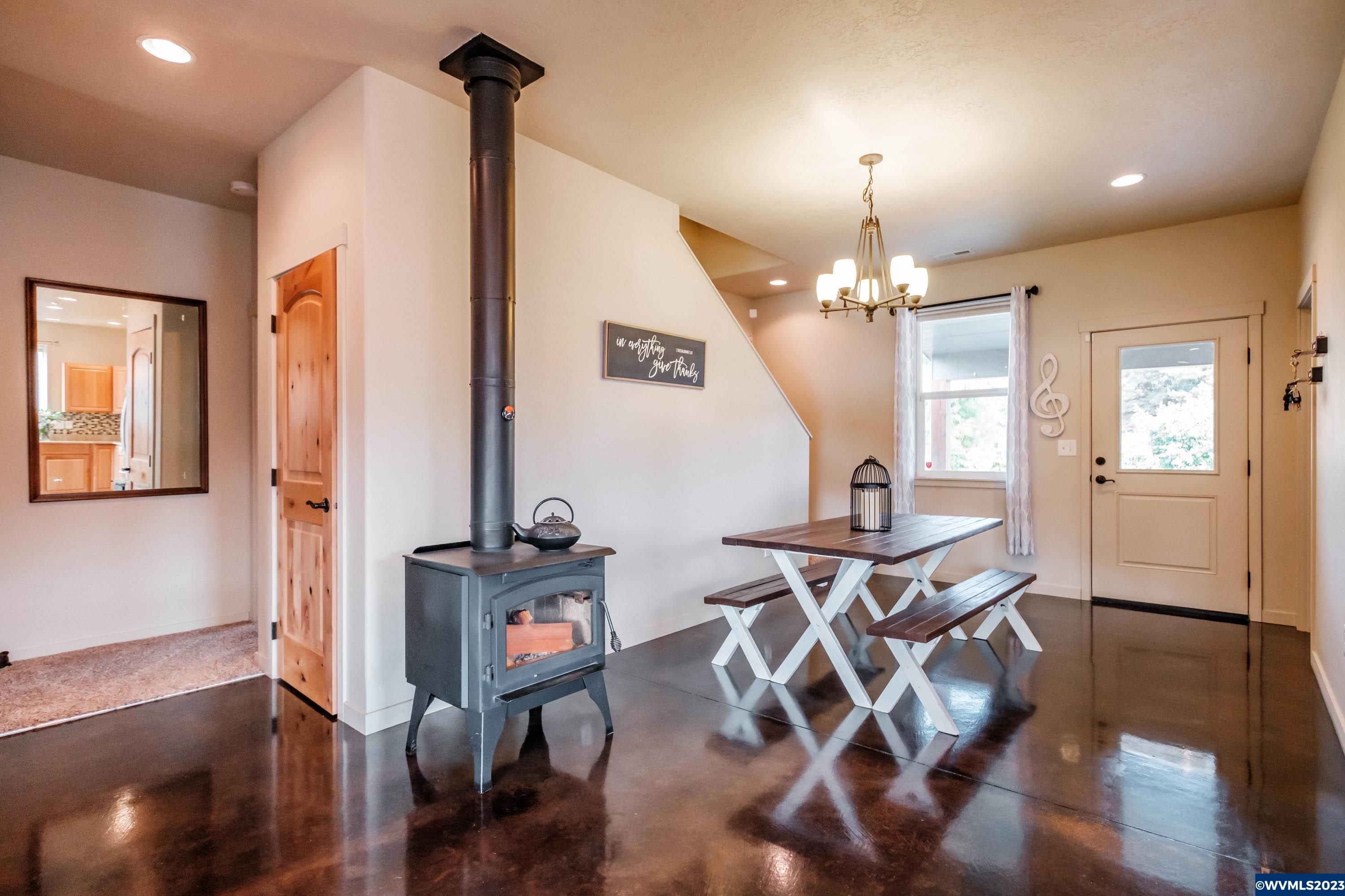 2911 Oak Ridge Street Northwest Albany, OR 97321 - Photo 11 of 40 Gallery Image 11