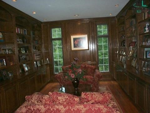 1541 Scenic Rochester, MI 48306 - Photo 4 of 9 840940-3.JPG